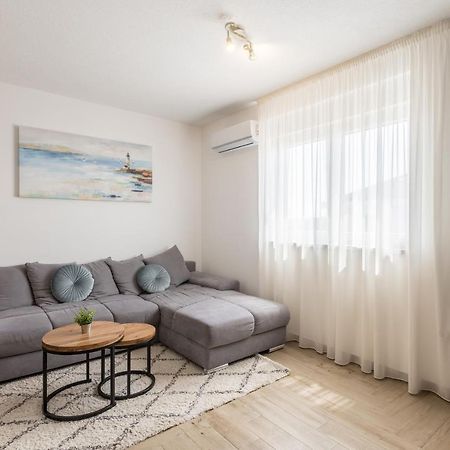 Apartment Vigo Kastela Ngoại thất bức ảnh